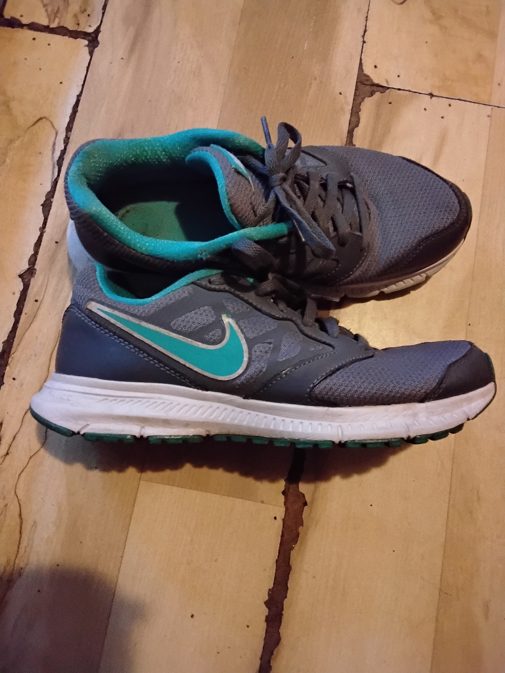 Nike Gray and Teal Running Shoes